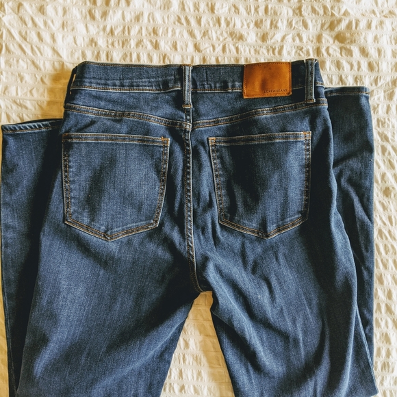 J Crew High-rise Toothpick Jeans, Size 28 - Picture 5 of 6